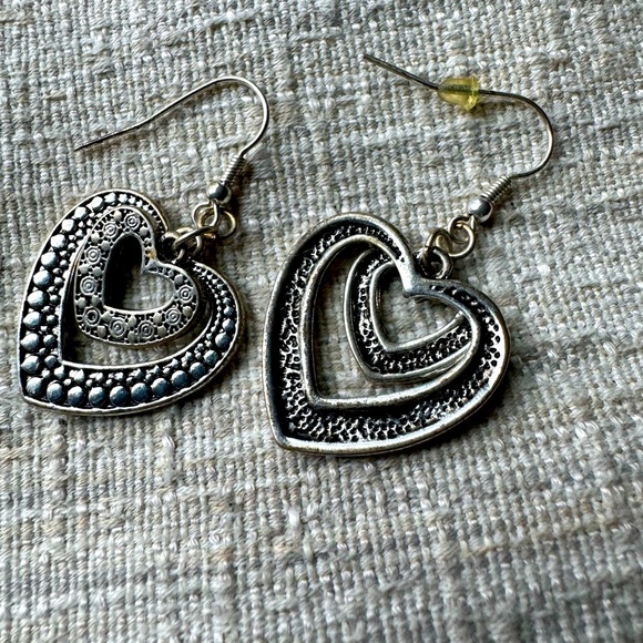 Womens Double Heart Silver Earrings Black Jewelry - Picture 3 of 6